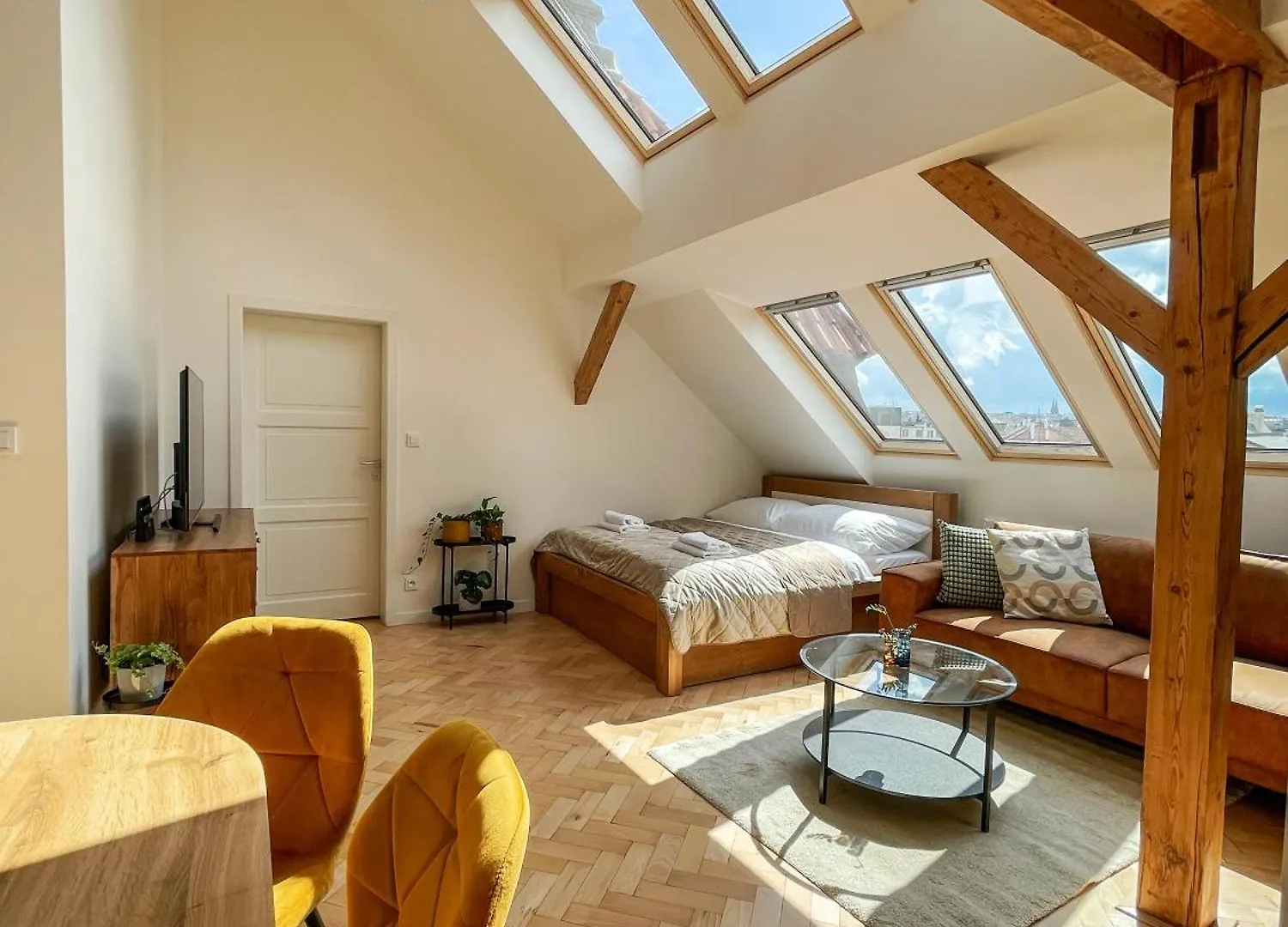 Stupartska - Attic Old Town Residence Prag